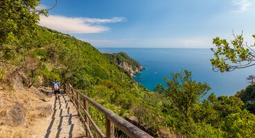 Cruising the Islands, Rivieras and Peninsulas of the Western Mediterranean