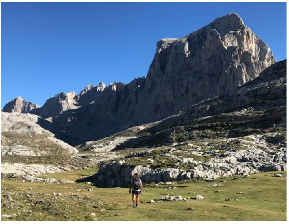  Above Fuente De 